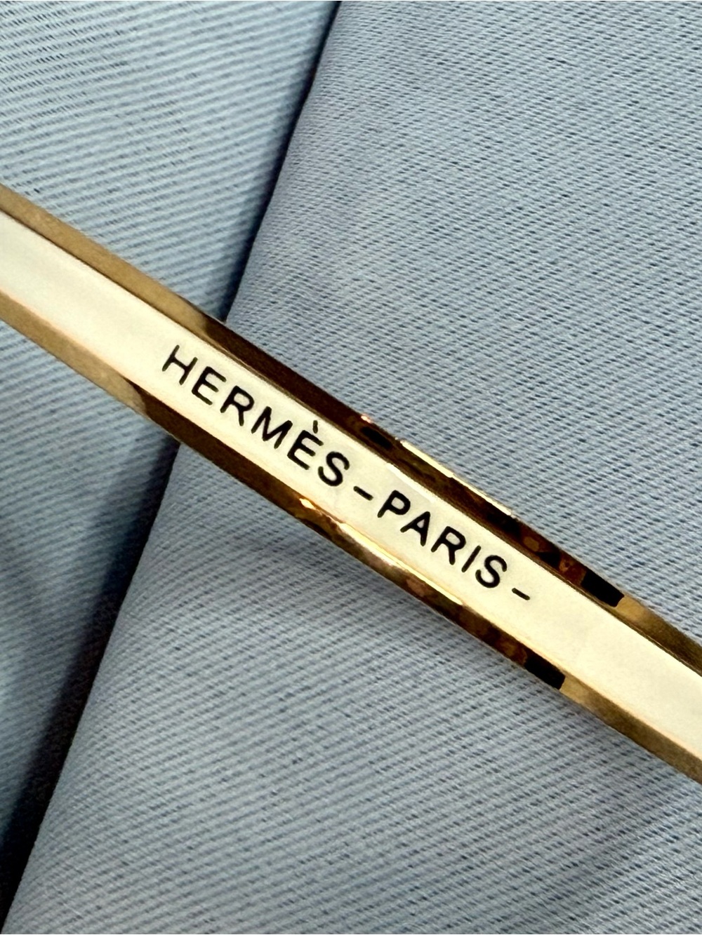 Gold & Cream Enamel Bangle Bracelet - Picture 4 of 7